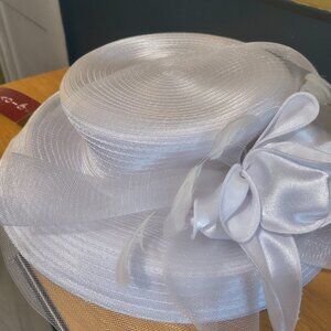 Women’s White Dress Hat | Church / Derby / Formal | One Size